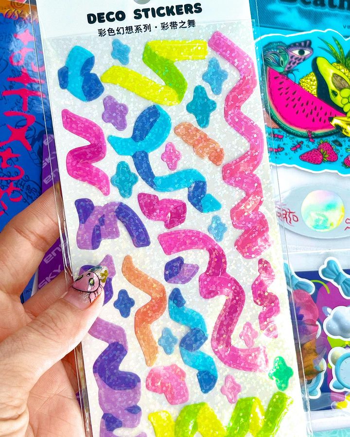 OVNI CLUB LUCKY BAG ★ STICKERS & PRINTS