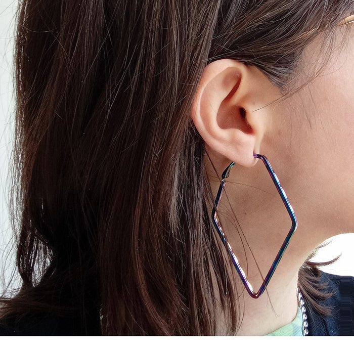 DIAMOND HOOPS