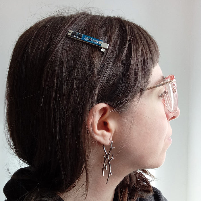 THORN EARRINGS