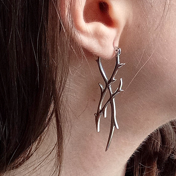 THORN EARRINGS