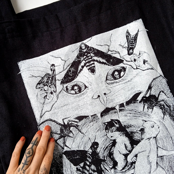 CAT'S NIGHTMARE XL TOTE BAG – GABRIELA FRAGA