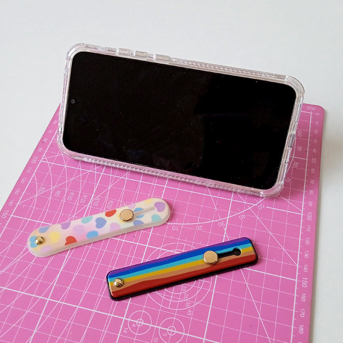 PHONE STRAP GRIPS