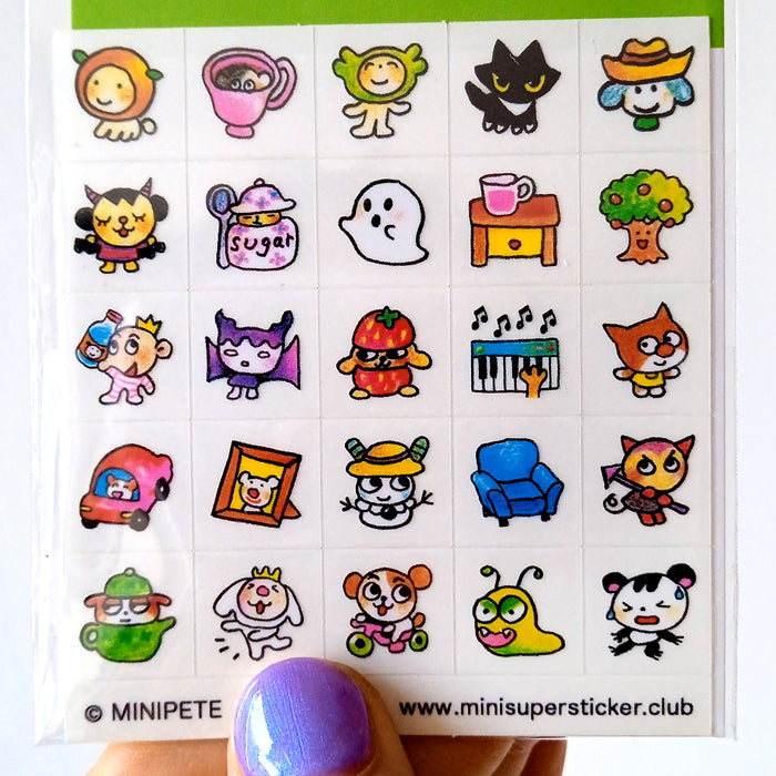 EATING APPLES BY THE SEA STICKERS – MINIPETE