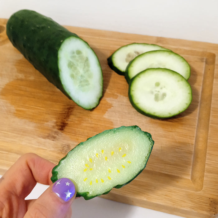 CUCUMBER HAIRCLIP