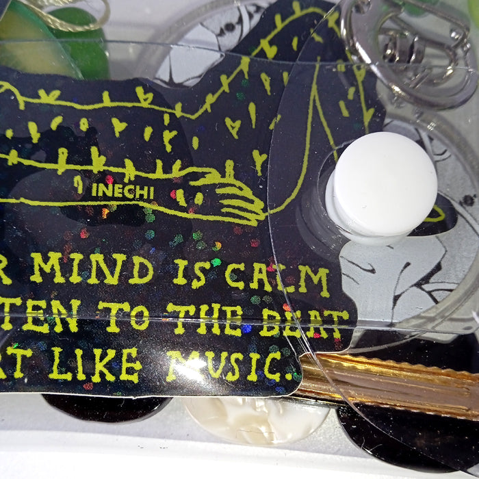 RELAX ★ GREEN KEYCHAIN CARRIER