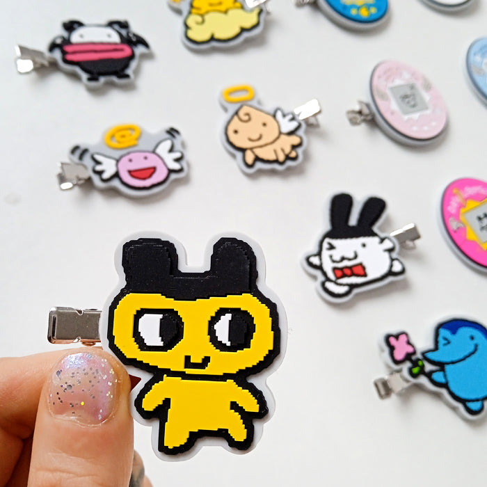 TAMAGOTCHI HAIRCLIPS