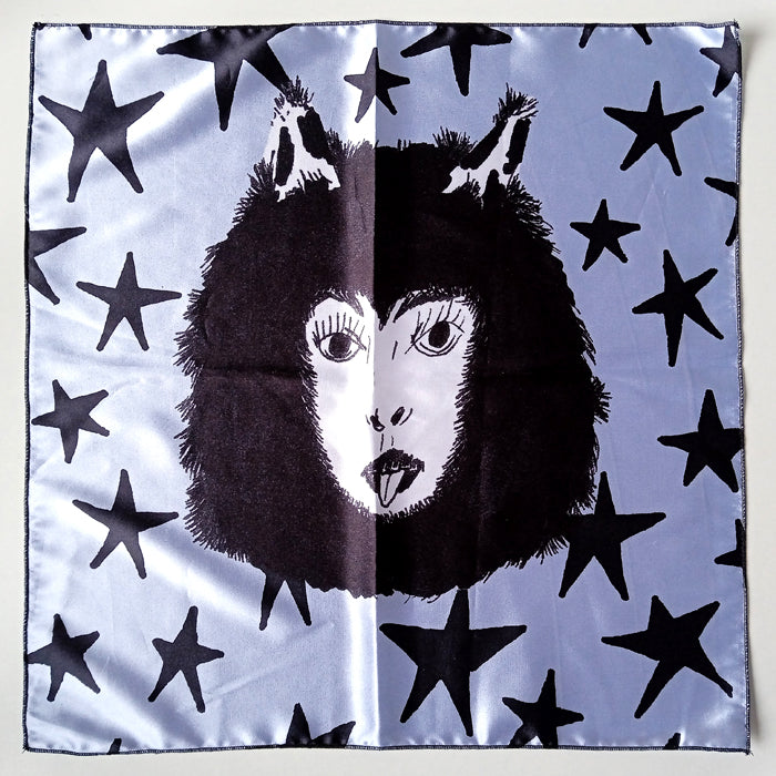 SALIVA DISTROI SCARVES – BERE MEDINA