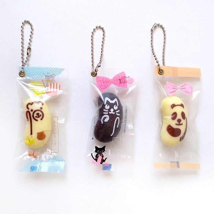 SWEET BREAD KEYCHAINS
