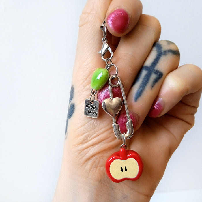 APPLE CHARM