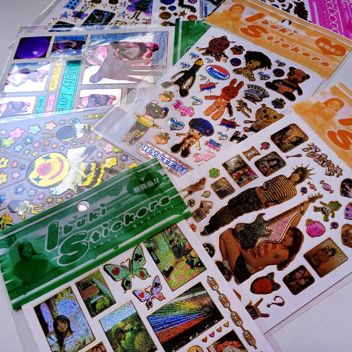 YOKODOLL HYSTERIC STICKERS – IBUKI