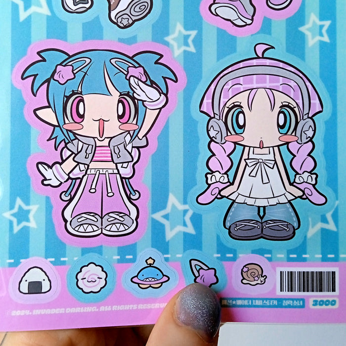 MINI FASHION INVADER STICKERS – INVADER DARLING