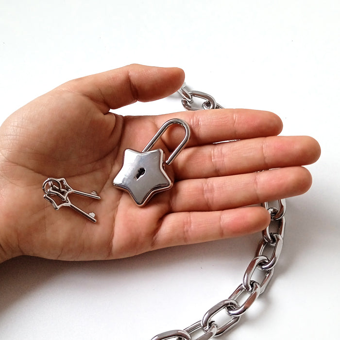 PUNK STAR LOCK CHAIN