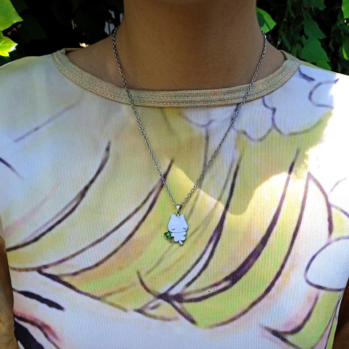 CLOVER NECKLACE ★ WHITE CAT – SUNONEBIRD