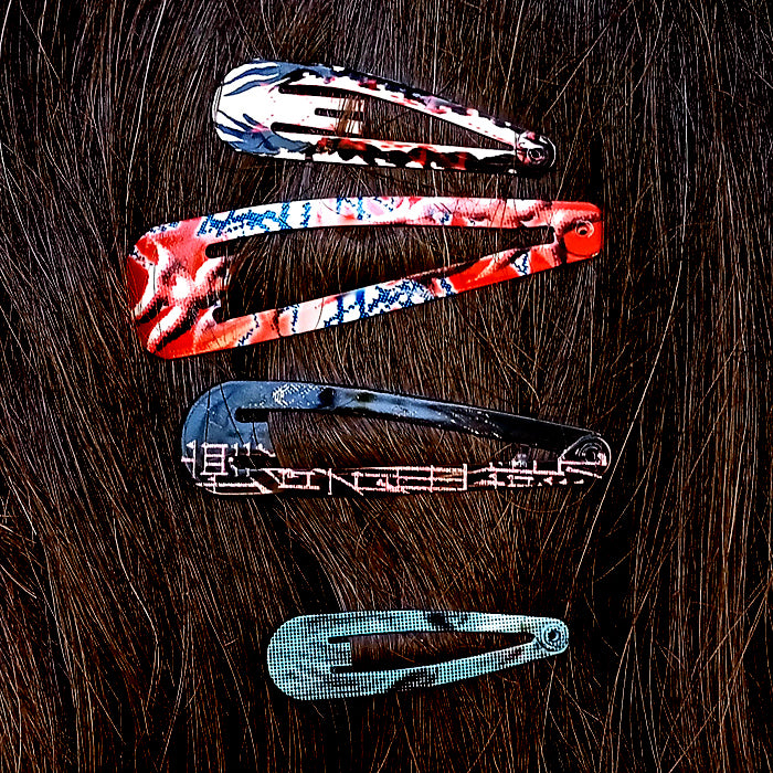 GLITCH HAIRCLIPS – MEWGODOW