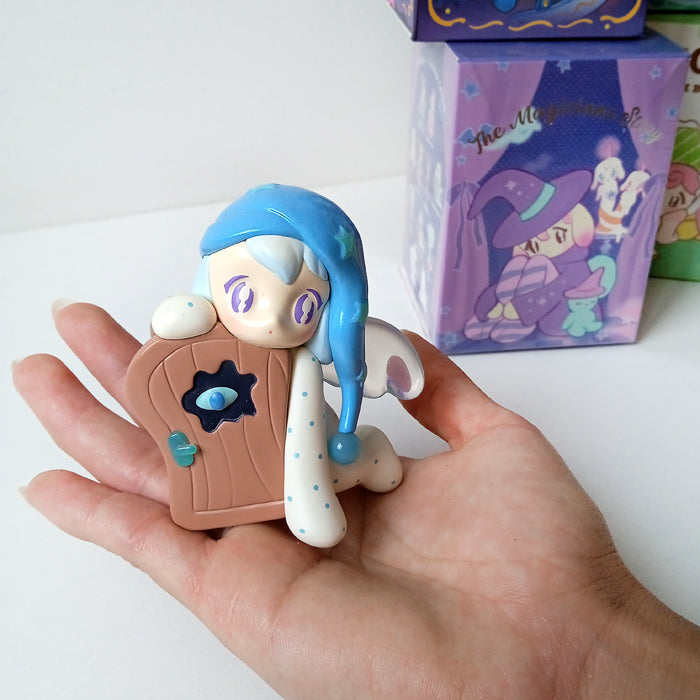 AAMY FIGURINE BLIND BOX