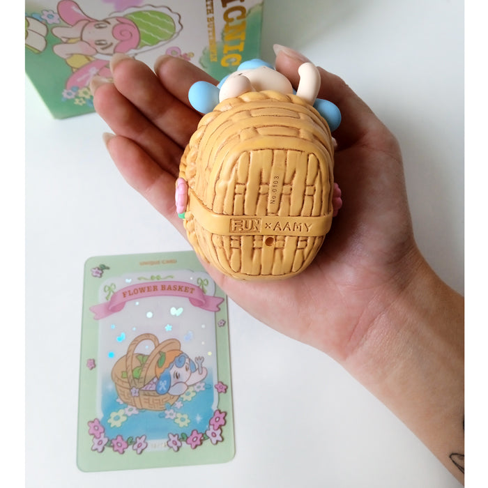 AAMY FIGURINE BLIND BOX