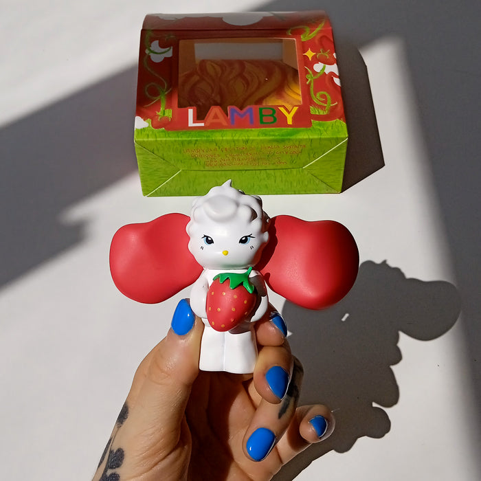 LAMBY ART TOY – PAMELA SUSTAITA