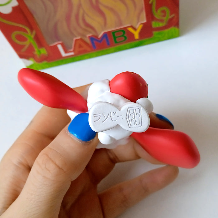 LAMBY ART TOY – PAMELA SUSTAITA