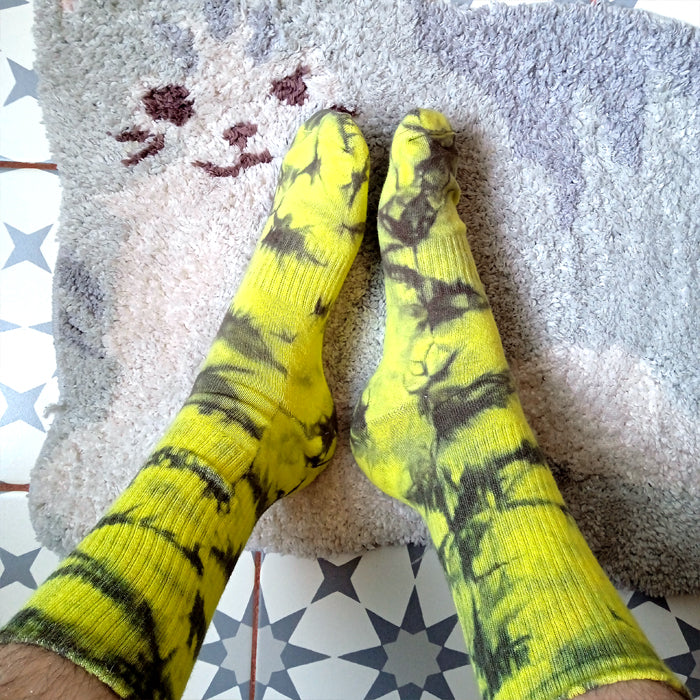 TIE-DYE SOCKS