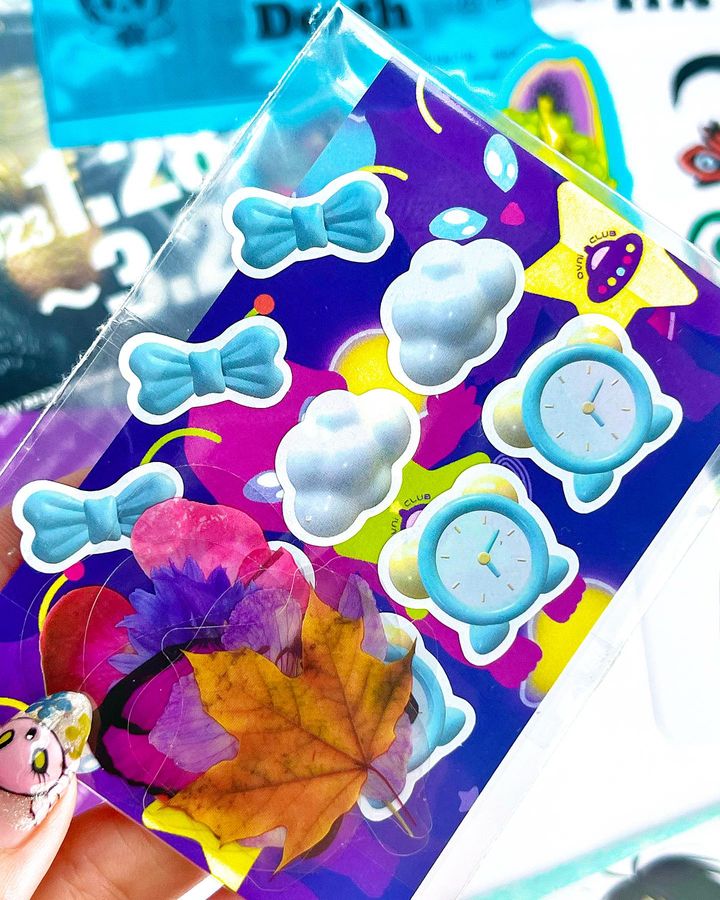 OVNI CLUB LUCKY BAG ★ STICKERS & PRINTS