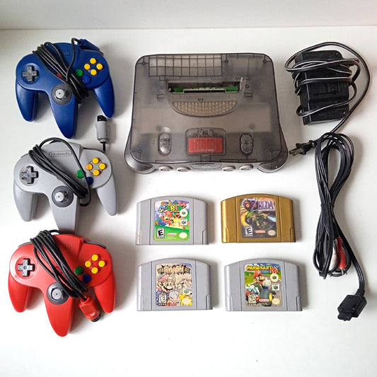 NINTENDO 64 + 3 CONTROLLERS + 4 GAMES