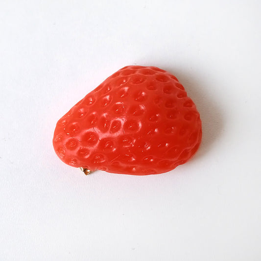 STRAWBERRY HAIRCLIP