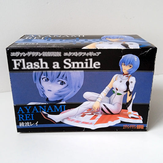 REI / EVANGELION "FLASH A SMILE" FIGURINE