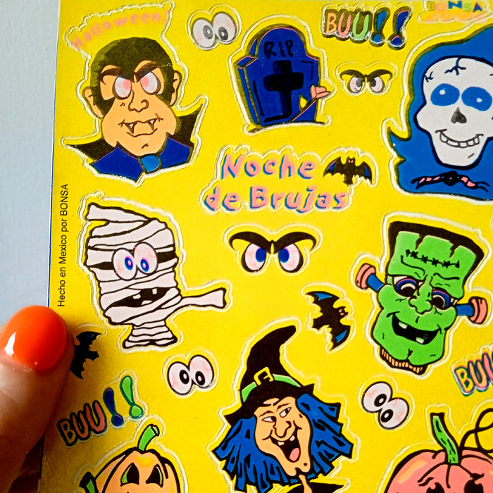 NOCHE DE BRUJAS STICKERS