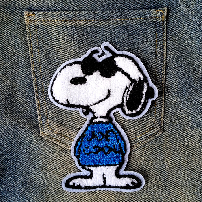 SNOOPY CHENILLE PATCH ★ JOE COOL