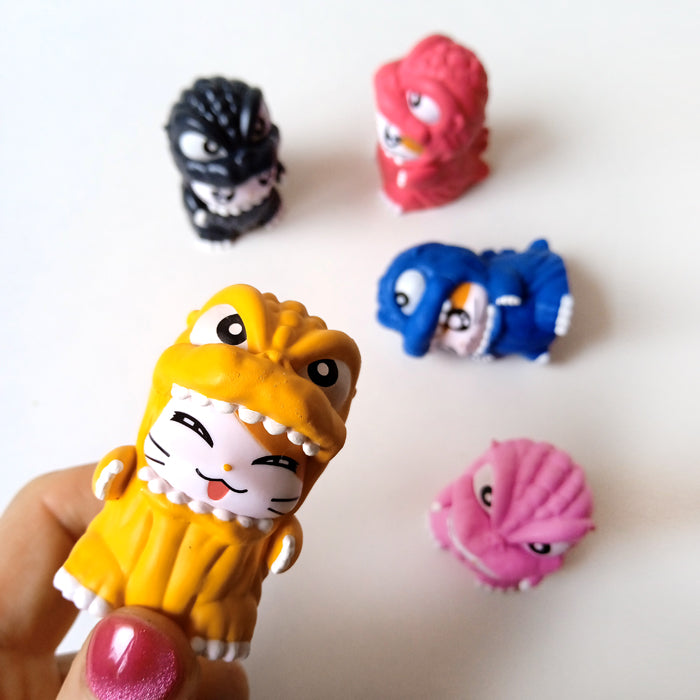 HAMTARO X GODZILLA FIGURINES