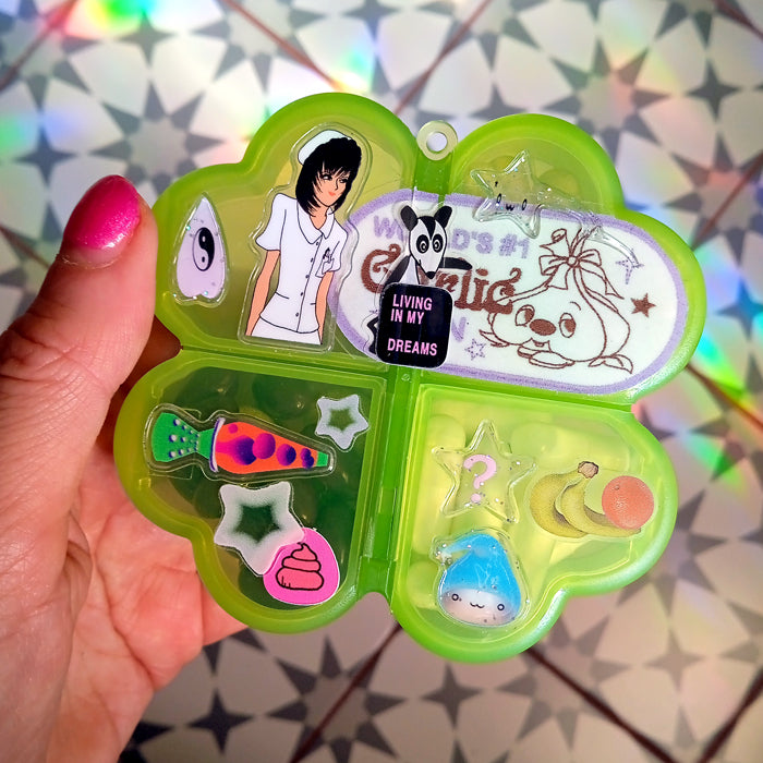 CLOVER PILL BOX