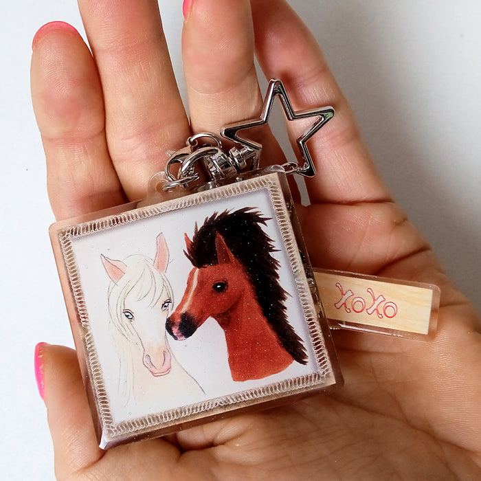 HORSES KEYCHAIN – NIPTONG