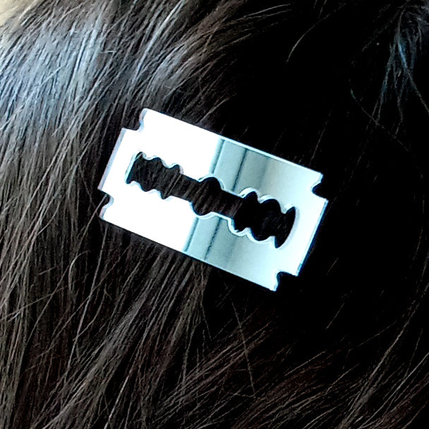 RAZOR HAIRCLIP