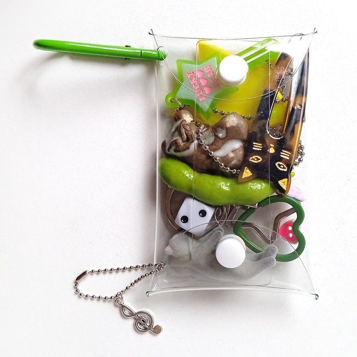 LLAVERX MAMADX (BUFF KEYCHAIN) #8 – ROXO
