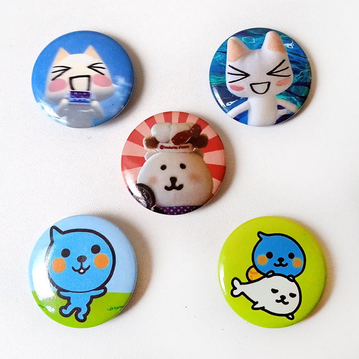 TORO & QOO PINS