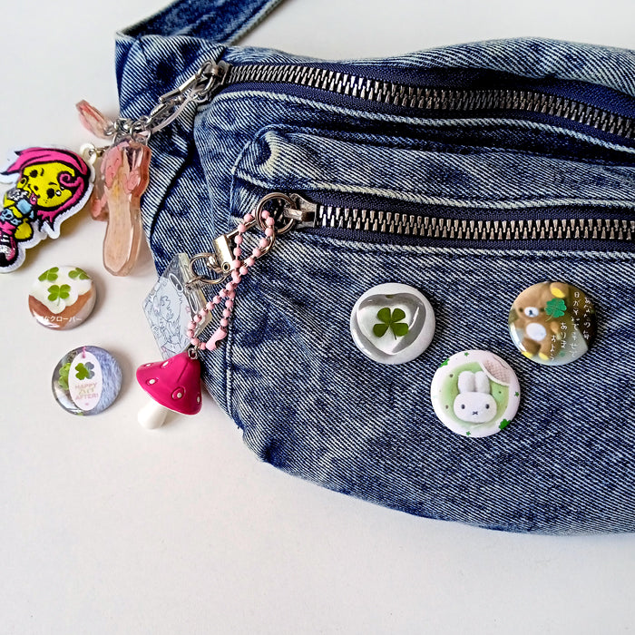 CLOVER PINS