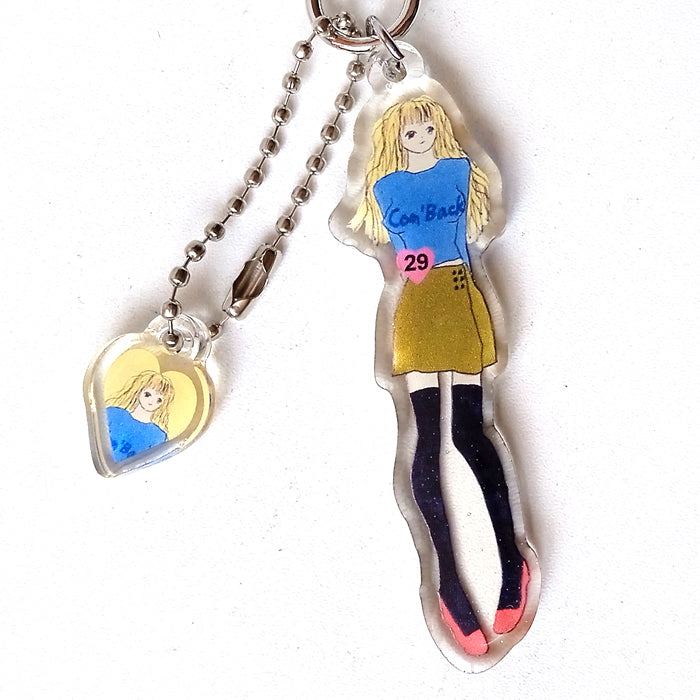 GIRL 29 KEYCHAIN – NIPTONG