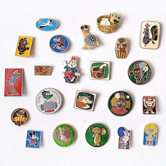 VINTAGE SOVIET PINS