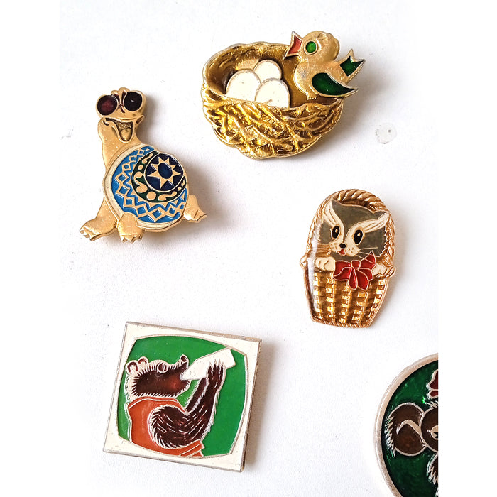 VINTAGE SOVIET PINS