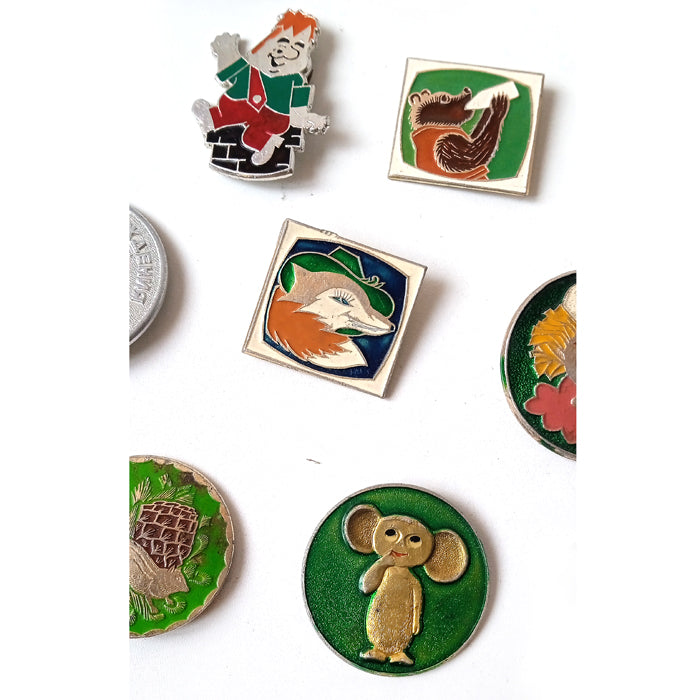 VINTAGE SOVIET PINS
