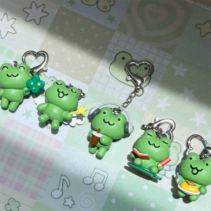 FROG KEYCHAIN BLIND BOX – DEKHO BOKHO