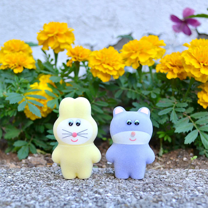 MUNYU FIGURINES
