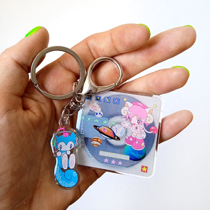 ROBOT CD KEYCHAIN – OLIWA