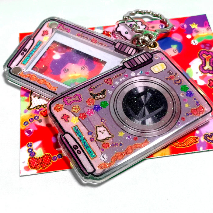 CAMERA PHOTO KEYCHAIN – SUNONEBIRD