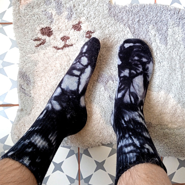 TIE-DYE SOCKS