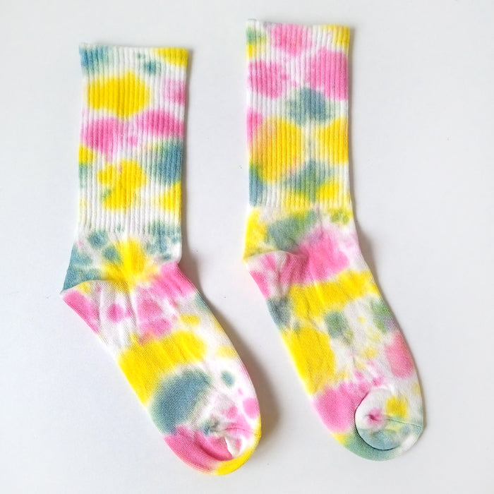 TIE-DYE SOCKS